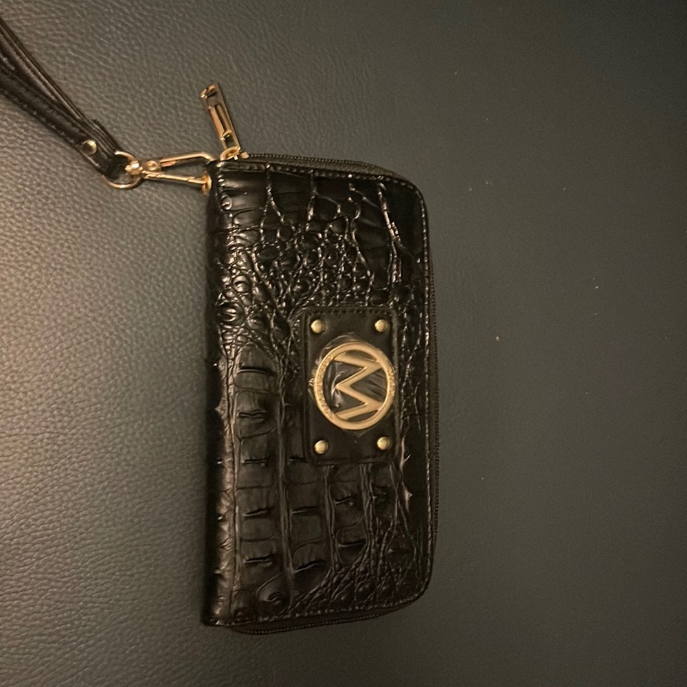 Mia K Black Wristlet